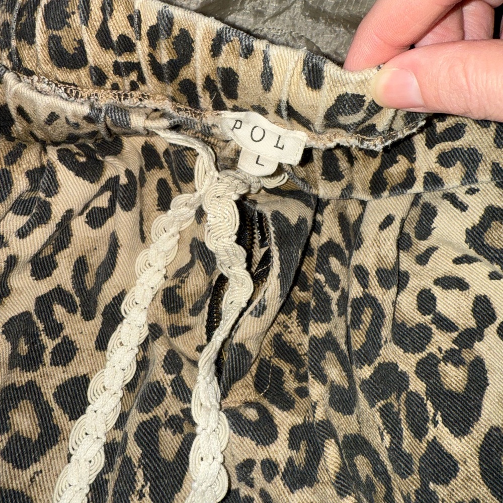 POL Leopard Print Pants - Picture 7 of 8